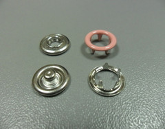 Кнопка рубашечная 9,5мм  открытая Tals (уп.1440шт)