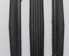 Пряжка 2-х щелевая пластик шир.40мм №8826 (1000шт)