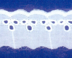 Шитье № 30305 шир 30мм(уп.9м)