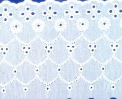 Шитье № 1301798 шир 130мм(уп.9м)